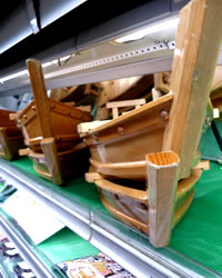 画像：屋形船で使う船盛用の器